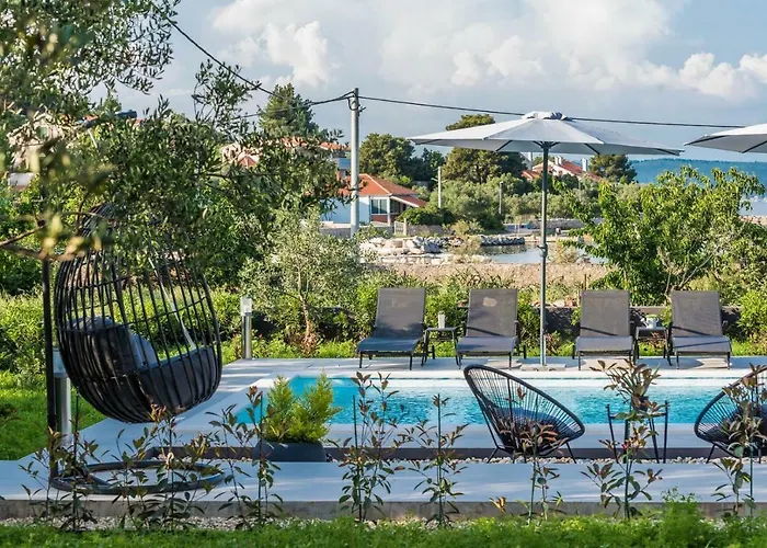 Villa Rossa *