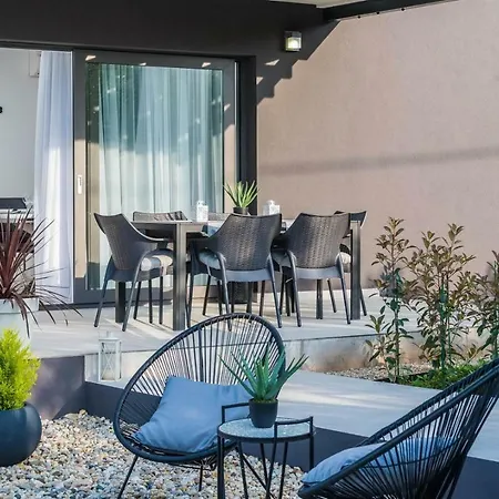 Rossa Villa Ždrelac